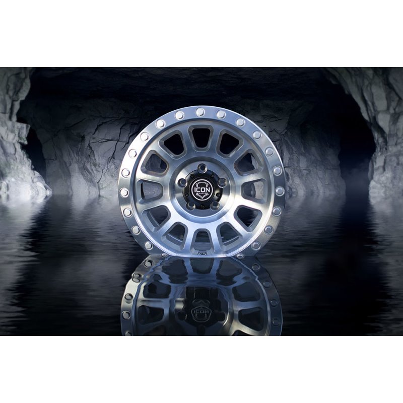 ICON Alloys | Hulse, Silver Machined, 17 x 8.5 / 6 x 135, 6mm Offset, 5" BS