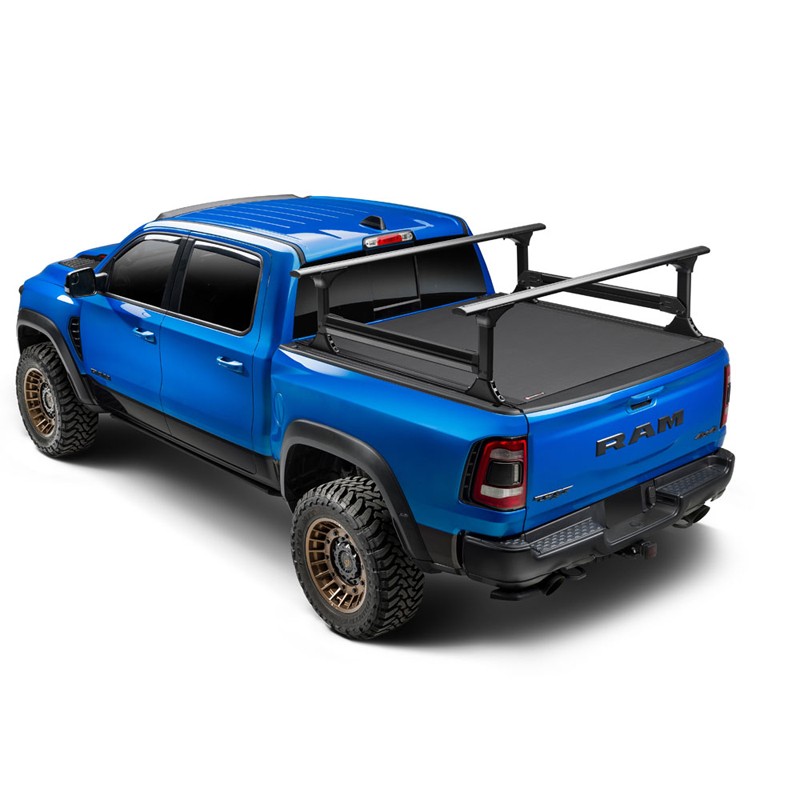 Bak Industries | Revolver X4ts Hard Rolling Truck Bed Cover - Silverado / Sierra 2500 HD / 3500 HD 6.6L 2020-2024