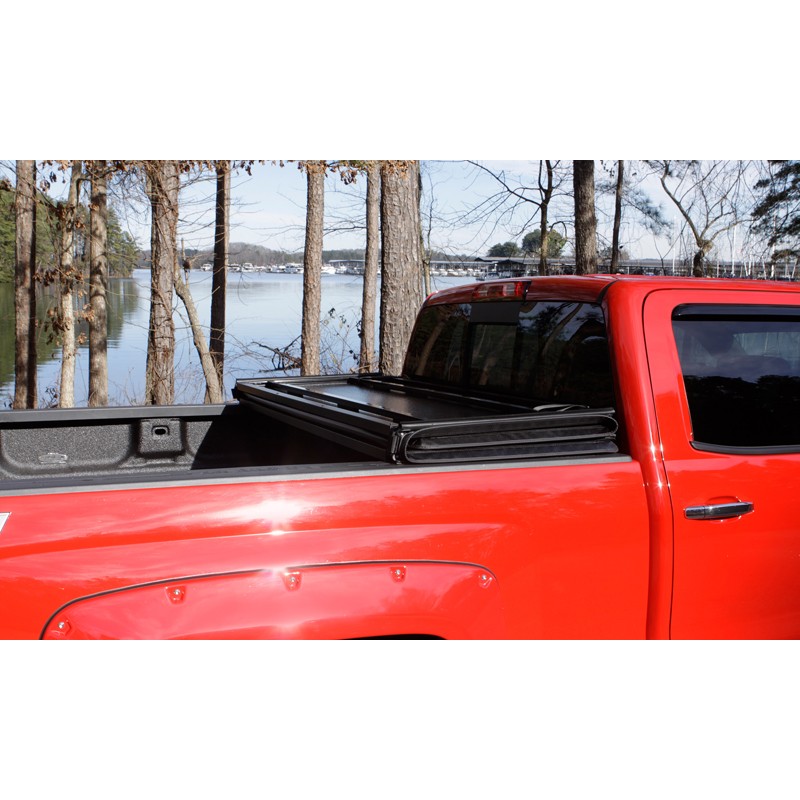 Lund | Hard Fold Tonneau Cover - Colorado / Canyon 2004-2012