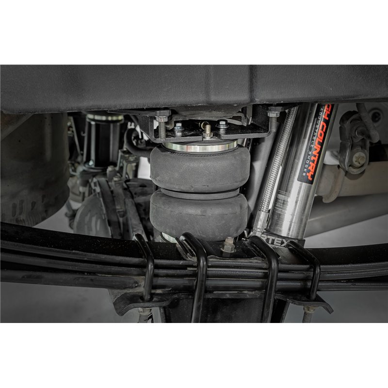 Rough Country | Air Spring Kit w/compressor - Silverado / Sierra 1500 2019-2024