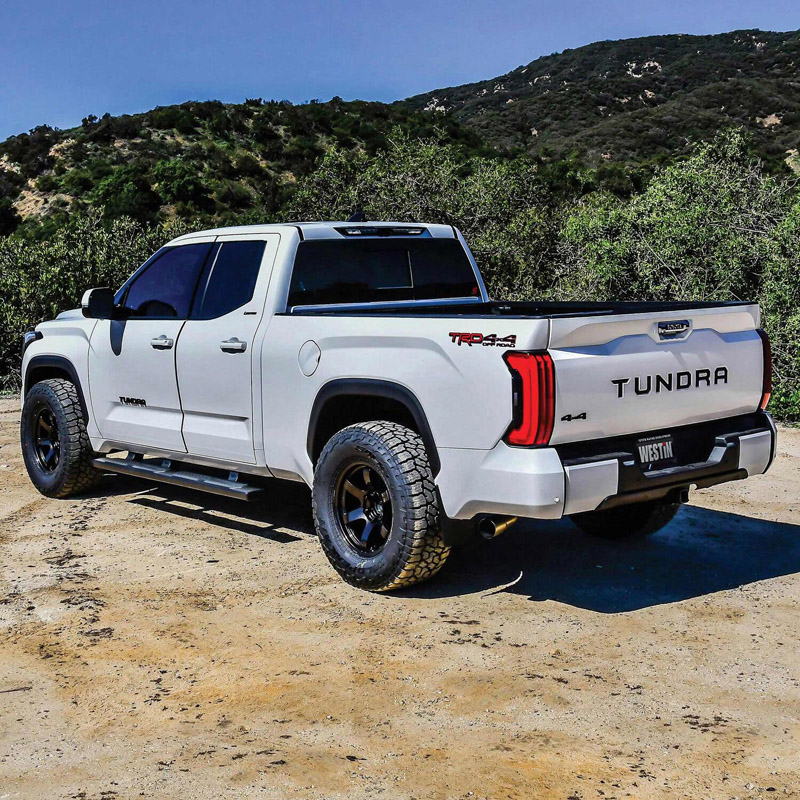 Westin | R5 Nerf Step Bars - Tundra 3.5T 2022-2024