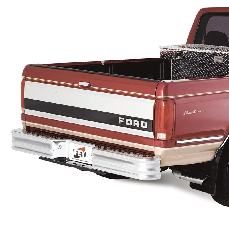 Westin Automotive | Diamondstep Universal Bumper