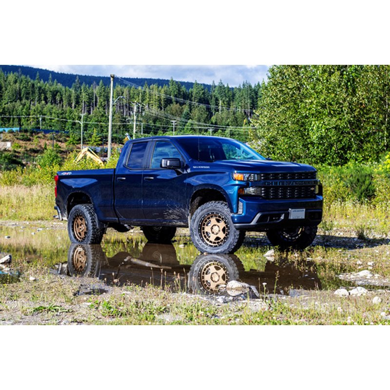 Belltech | 4" Lift Kit Inc. Front and Rear Trail Performance Struts/Shocks - Silverado / Sierra 1500 2019-2023