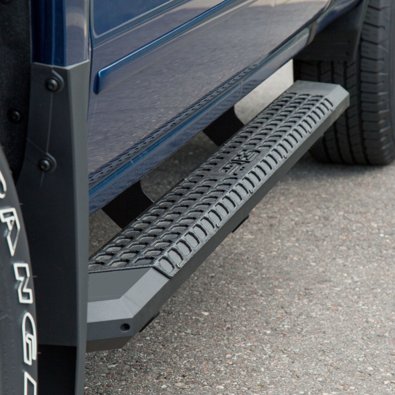 ARIES | AdvantEDGE 5-1/2" x 91" Black Aluminum Side Bars - Chevrolet / GMC 2019-2023