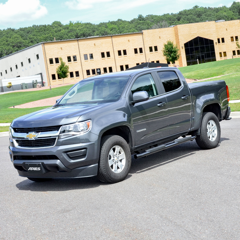 ARIES | 4" Black Steel Oval Side Bars - Colorado / Canyon 2015-2022
