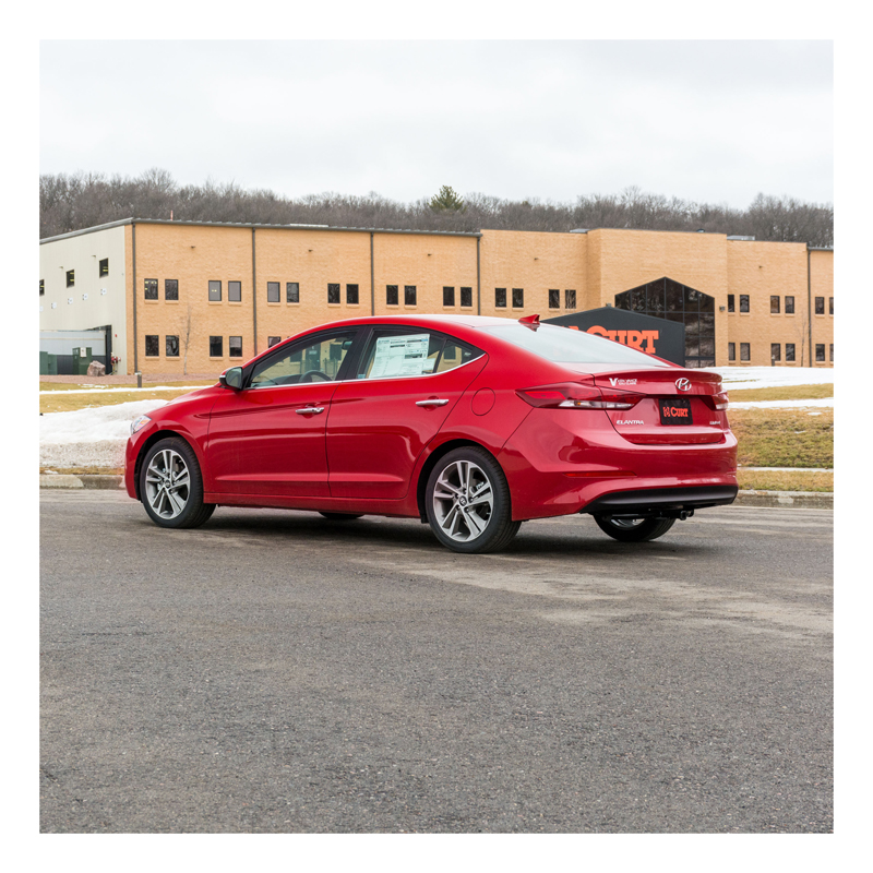 CURT | Class 1 Trailer Hitch, 1-1/4" Receiver - Elantra 1.4L / 1.6L / 2.0L 2017-2018