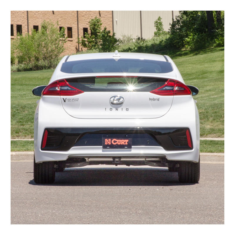 CURT | Class 1 Trailer Hitch, 1-1/4" Receiver
