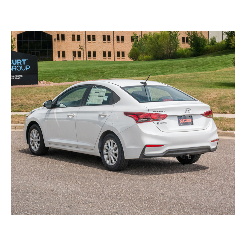 CURT | Class 1 Trailer Hitch, 1-1/4" Receiver - Accent 1.6L 2018-2020