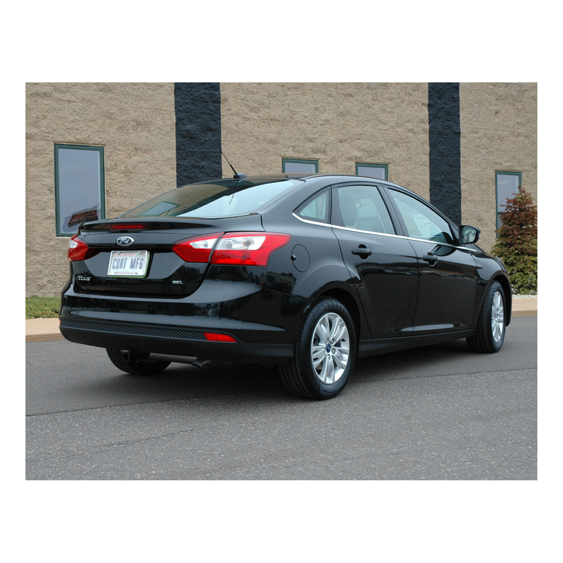 CURT | Class 1 Trailer Hitch, 1-1/4" Ball Mount - Focus 1.0T / 2.0L 2012-2018