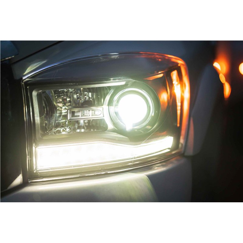 Morimoto | XB Hybrid LED Headlights (Set) - Ram 1500 / 2500 / 3500 2006-2008 Morimoto Phares avant
