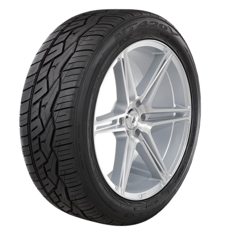 Nitto | NT420V 275/60R20 116H - 4 Seasons