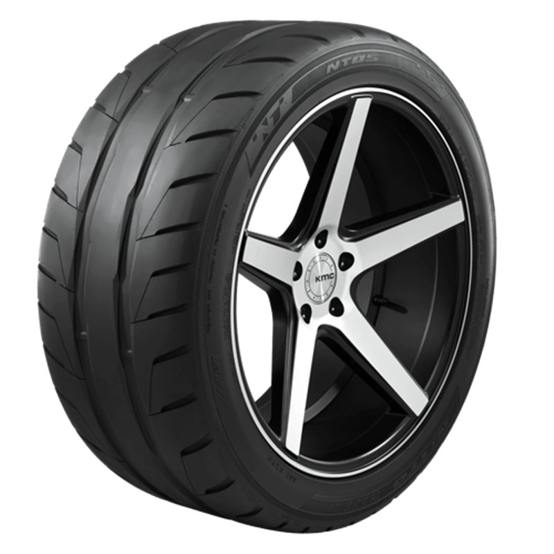 Nitto | NT05 235/35ZR19 91W - Summer