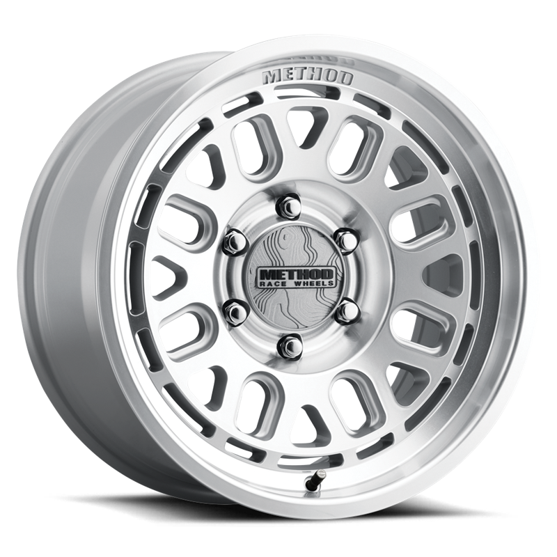 Method Wheels | STREET (3XX) 18x9 ET18 - MACHINED - CLEAR COAT
