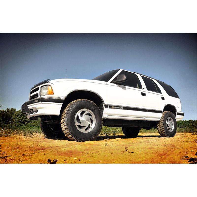 Rough Country | Suspension Lift Kit w/Shocks - S10 Blazer / S10 Pickup / S15 Jimmy / Sonoma 4.3L / 2.2L 1994-2005 Rough Count...