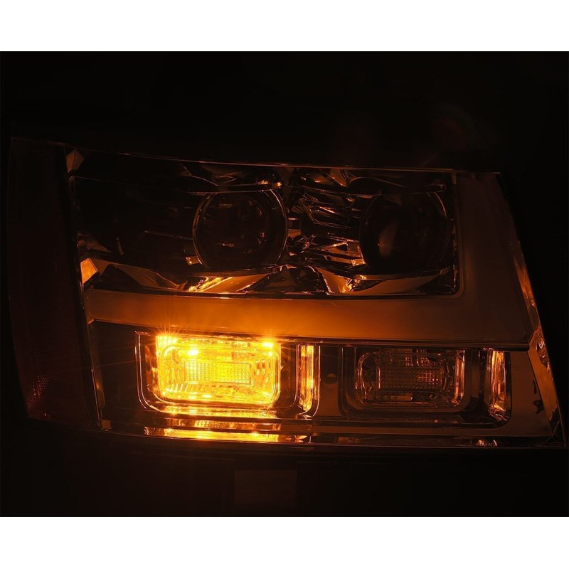 AlphaRex | Projector Headlights Black - Avalanche / Suburban 1500 / Tahoe 2007-2014