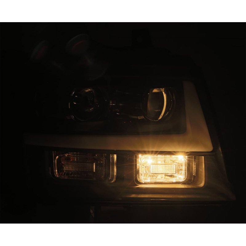 AlphaRex | Projector Headlights Black - Avalanche / Suburban 1500 / Tahoe 2007-2014