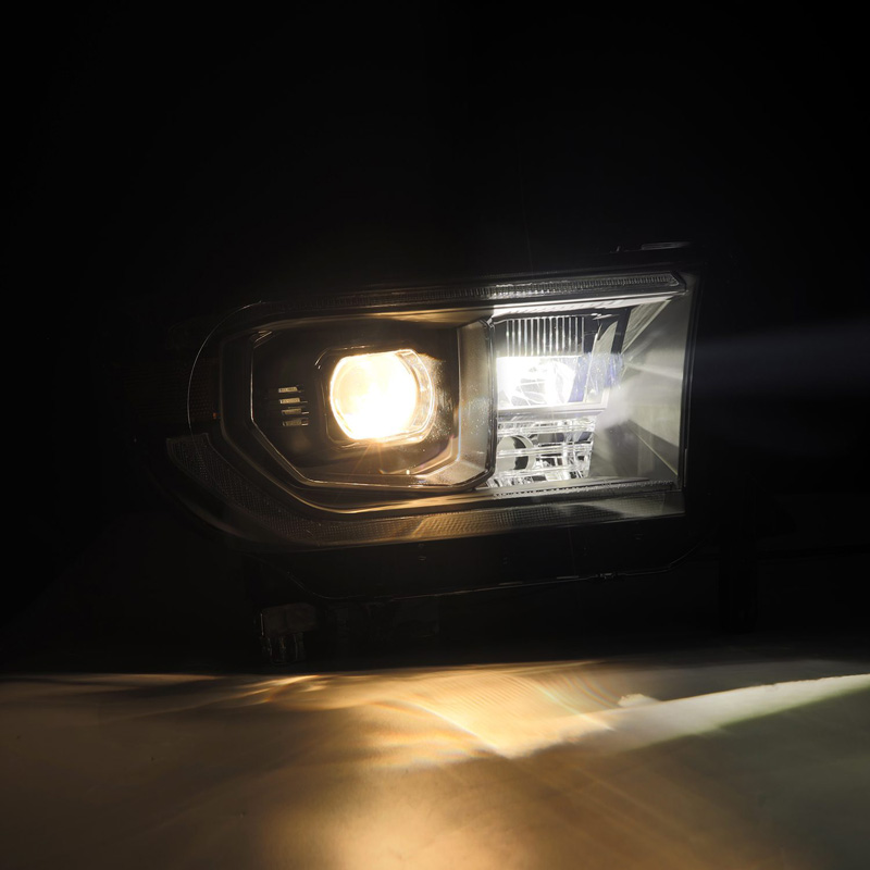 AlphaRex | Projector Headlights Black - Sequoia / Tundra 2007-2017