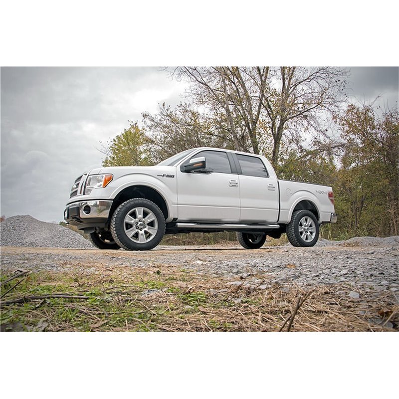 Rough Country | Suspension Lift Kit w/Shocks - F-150 2009-2013