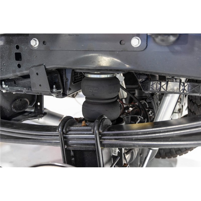 Rough Country | Air Spring Kit w/compressor - F-250 / F-350 2017-2022