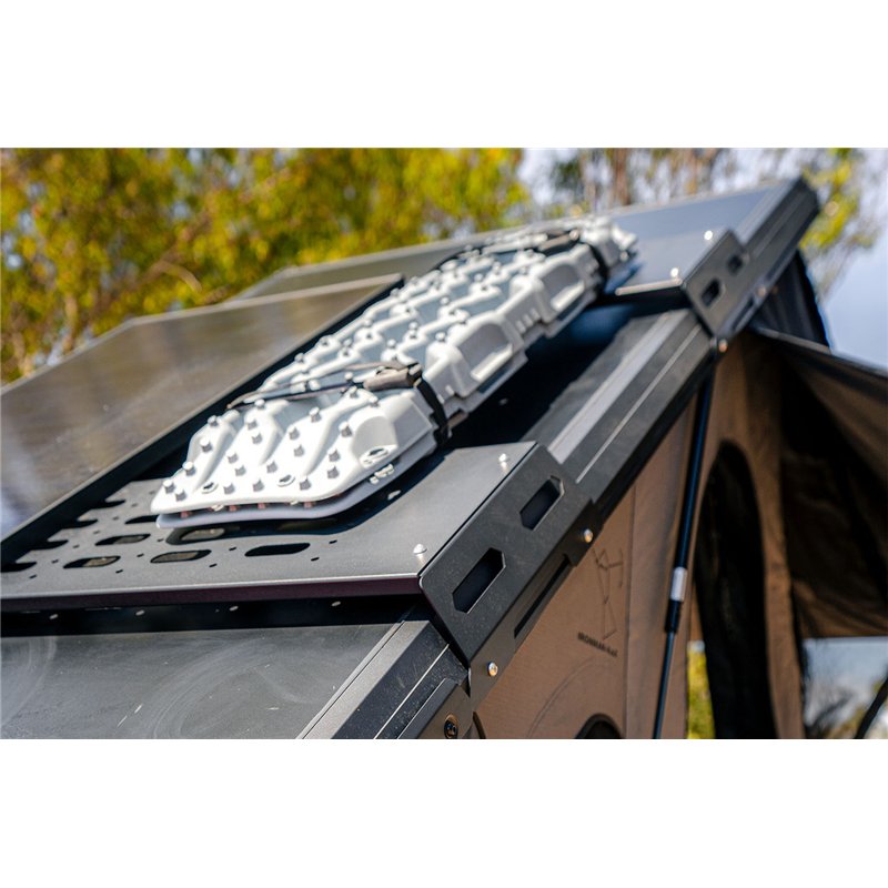 Ironman 4x4 | Ironman 4x4 Orion Hard Shell Roof Top Tent