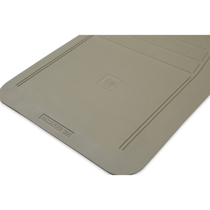 Holley | Holley Classic Truck Floor Mat - Suburban 1500 / LS / LT / 2500 2000-2002