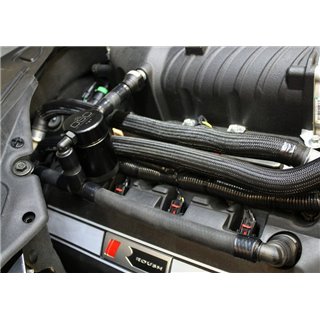 J&L | Oil Separator 3.0 (Passenger Side, BLACK) - Mustang GT 5.0L 2011-2017 *Avec Supercharger*