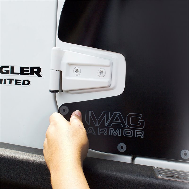 Smittybilt | Mag-Armor Magnetic Trail Skins - Wrangler (JK) / Wrangler (JL) 3.6L / 3.8L 2007-2018