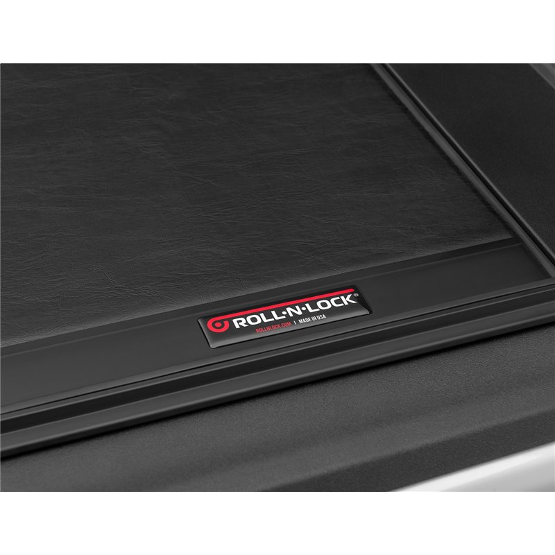 Roll-N-Lock | M-Series-20-23 Gladiator with Trail Rail System; 5ft. - Gladiator 3.0L / 3.6L 2020-2023 ROLL-N-LOCK Tonneau Covers