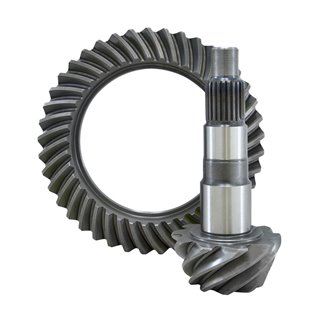 Yukon Gear & Axle | High performance Yukon Ring/Pinion set for Dana 44 Rev rotation in a 4.88