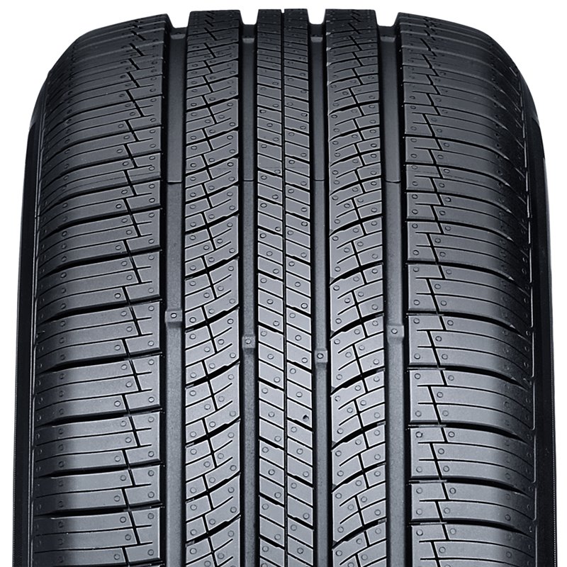 Nexen | Roadian GTX 205/70R16 97H RBL - 4 Seasons Nexen Tires