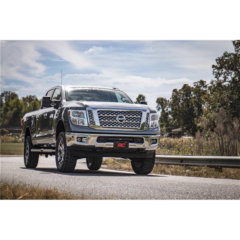 Rough Country | Suspension Lift Kit - Titan XD 5.0L / 5.6L 2016-2021 Rough Country Lift Kits