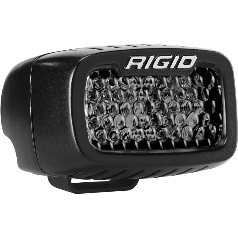 RIGID | SR-M Series Pro Spot Diffused Midnight Edition Light RIGID Lumières Off-Road