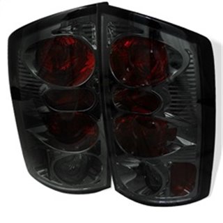 SPYDER | Euro Style Tail Lights - Ram 1500 / 2500 / 3500 2005-2006 SPYDER Tail Lights