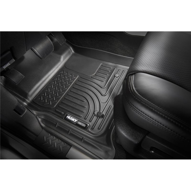 Husky Liners | Walkway Floor Liner - Cadillac / Chevrolet / GMC 2007-2010 Husky Liners Floor Mats