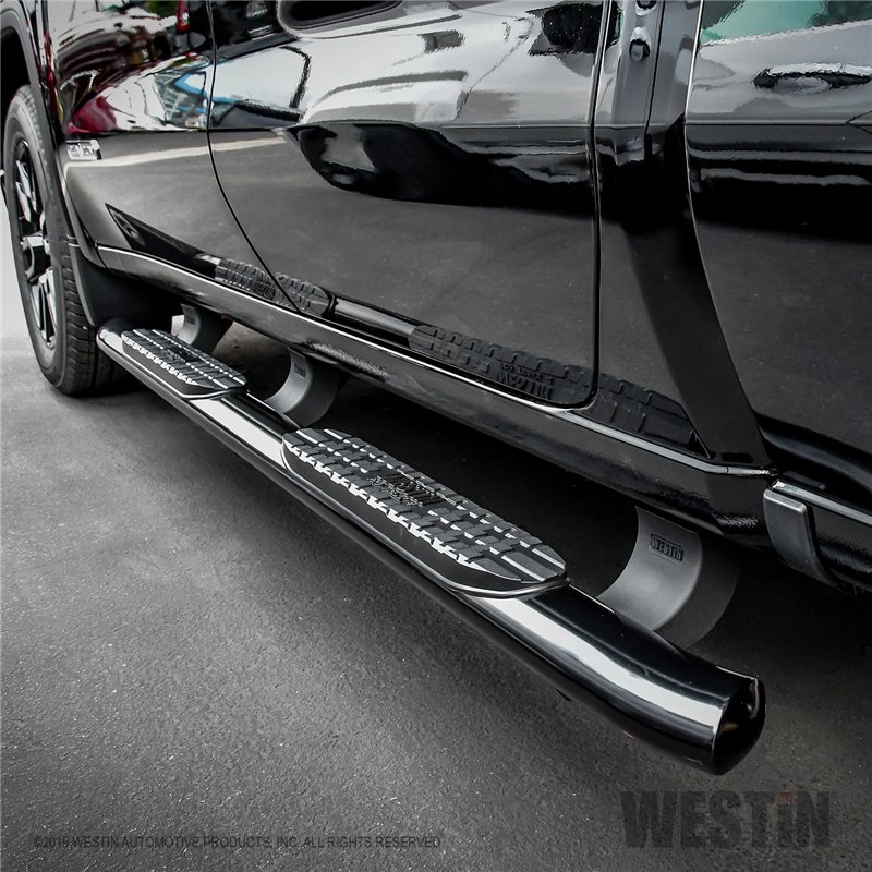 Westin | Nerf/Step Bar - Silverado / Sierra 1500 / 2500 / 3500 2019-2024 (Double Cab) Westin Automotive Marchepieds