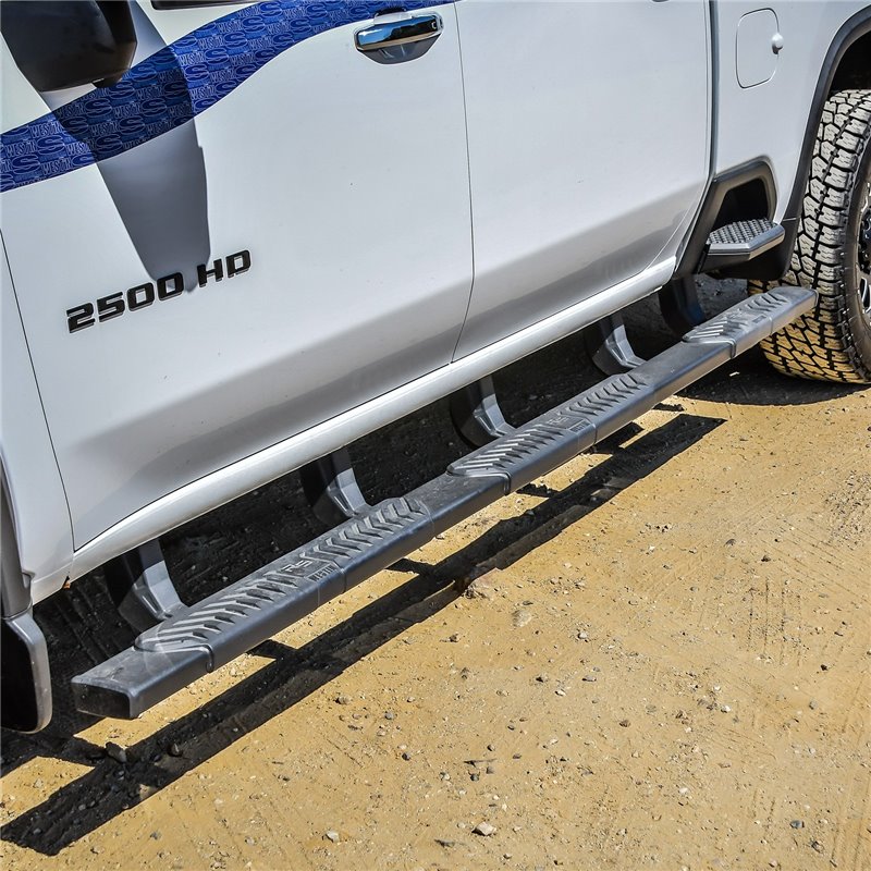 Westin | Nerf/Step Bar (Wheel to Wheel) - Silverado / Sierra 2500 / 3500 6.6L 2020-2020 Westin Automotive Marchepieds