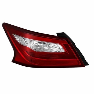 xTune | Tail Lights - OEM Outer Left Xtune Phares arrière