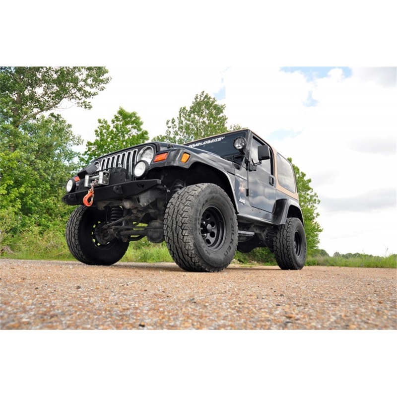 Rough Country | Lift Kit-Suspension w/Shock - Wrangler 4.0L / 2.5L 1997-2002 Rough Country Lift Kits