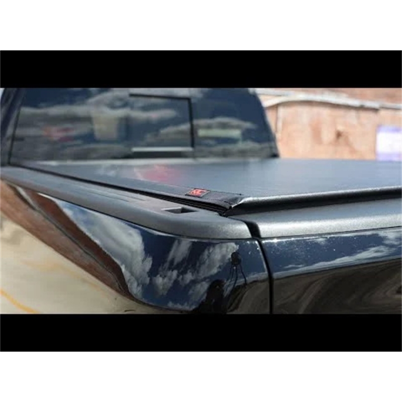 Rough Country | Tonneau Cover - Silverado / Sierra 1500 2014-2018 Rough Country Tonneau Covers