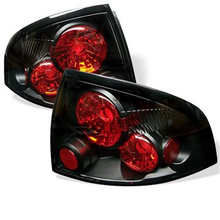 Spyder | Euro Style Tail Lights - Sentra 1.8L / 2.0L / 2.5L 2000-2003