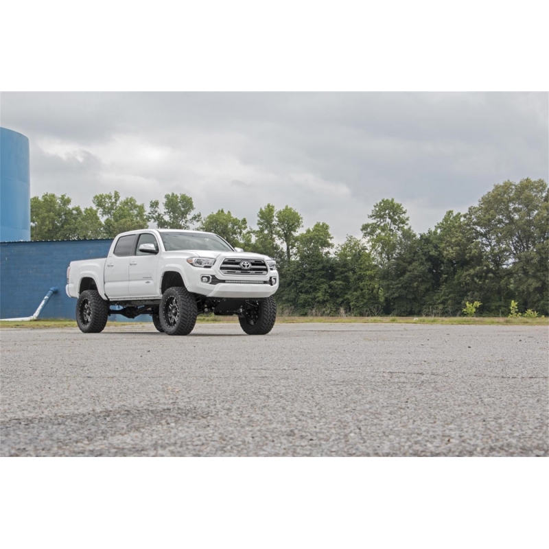 Rough Country | Lift Kit-Suspension w/Shock - Tacoma Base / TRD Pro 2.7L / 4.0L 2005-2015 Rough Country Lift Kits