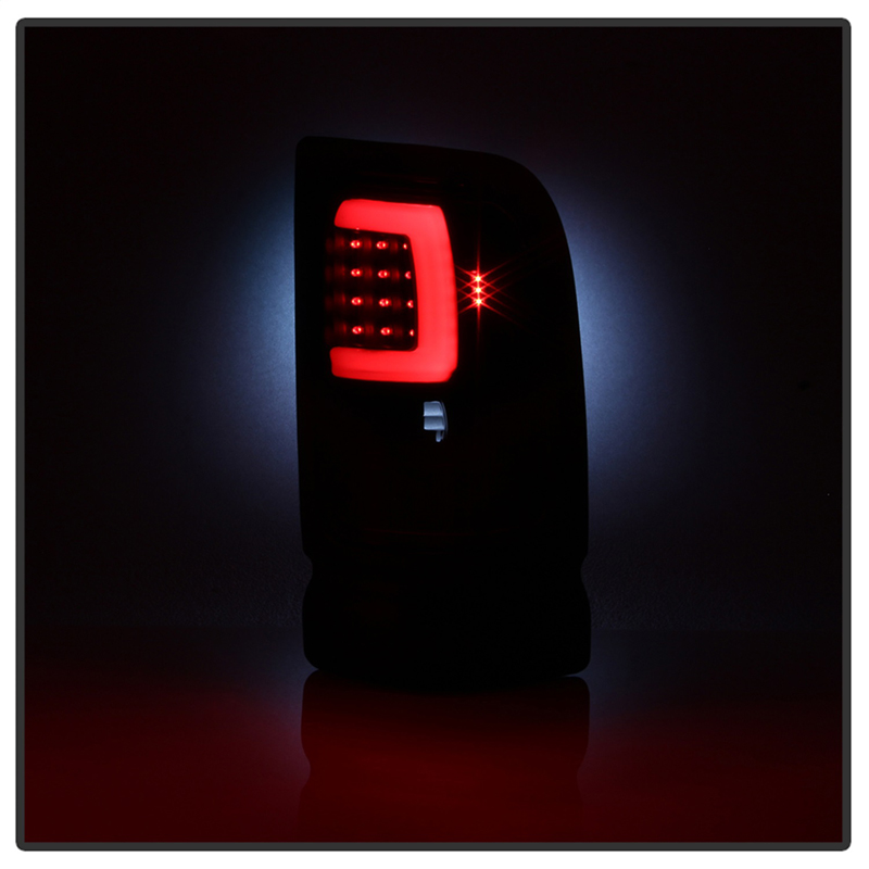 xtune | Light Bar LED Tail Lights - Ram 1500 / 2500 / 3500 1994-2002