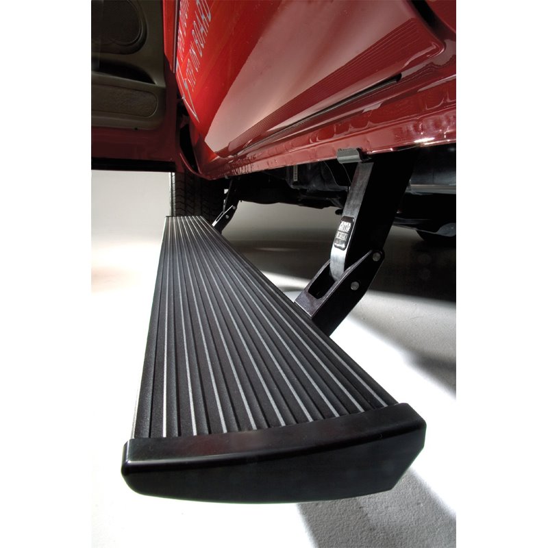 AMP Research | PowerStep Plug-N-Play System - Titan / Titan XD 5.6L / 5.0L 2016-2017