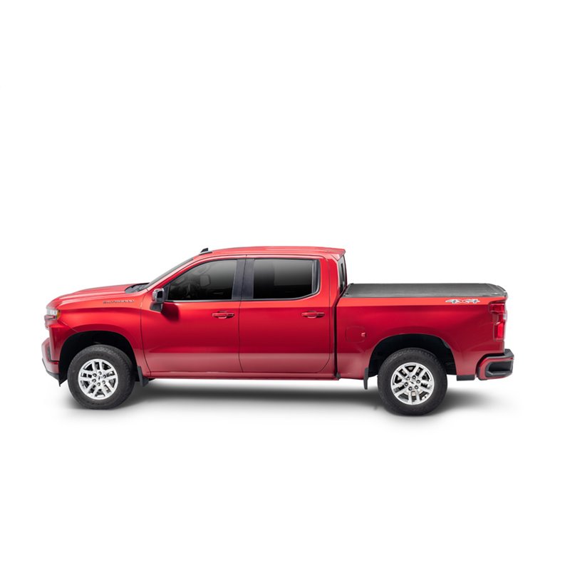 BAK Industries | Revolver X2 8ft.2in. - Silverado 2500 HD / Silverado 3500 HD / Sierra 2500 HD / Sierra 3500 HD 6.6L 2020-2022