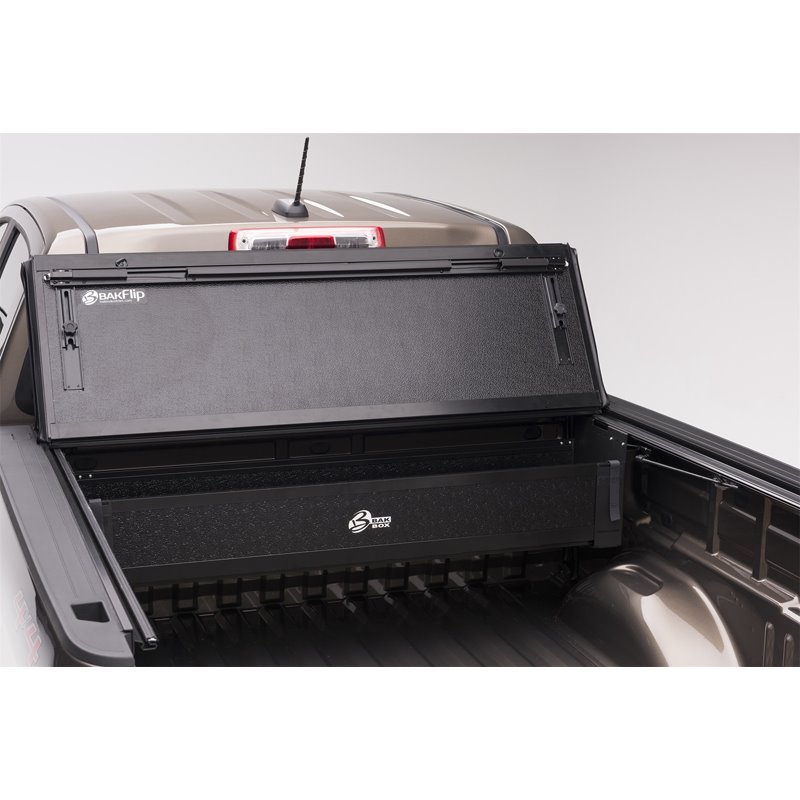 Bak Industries | BAKFlip G2 Tonneau Cover - Gladiator 3.0L / 3.6L 2020-2024 BAK Industries Tonneau Covers