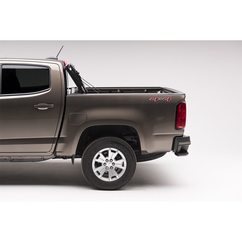 Bak Industries | BAKFlip G2 Tonneau Cover - Gladiator 3.0L / 3.6L 2020-2024 BAK Industries Tonneau Covers