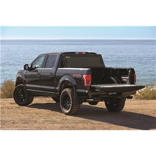 BAK Industries | BAKFlip MX4 5ft.7in. (Includes Lightning) - F-150 2021-2022