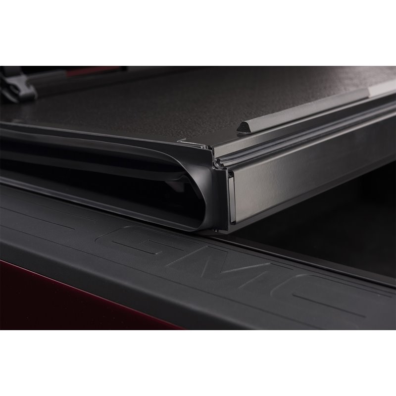 BAK Industries | BAKFlip FiberMax 6ft.7in. - Silverado 1500 / Silverado 1500 LTD / Sierra 1500 / Sierra 1500 Limited 2019-2022