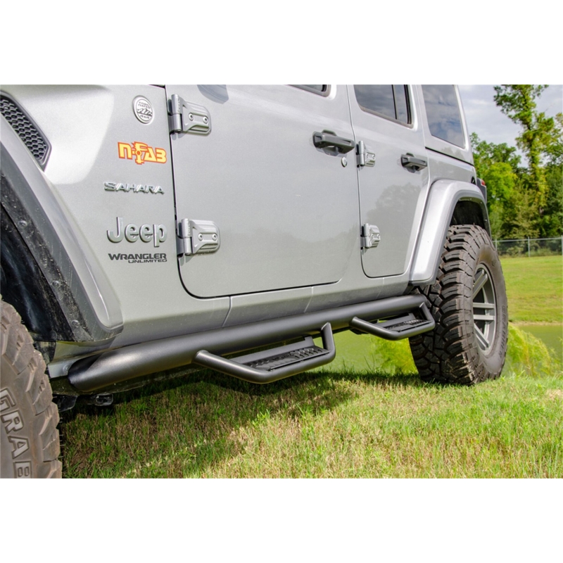 N-FAB | Nerf/Step Bar (Wheel to Wheel) - Gladiator 3.0L / 3.6L 2020-2021 N-FAB Marchepieds