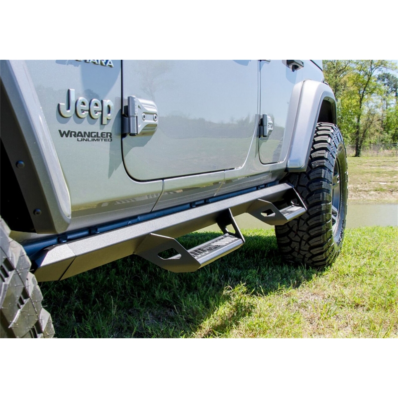 N-FAB | Nerf/Step Bar - Wrangler (JL) 2.0T / 3.0L / 3.6L 2018-2022 N-FAB Marchepieds